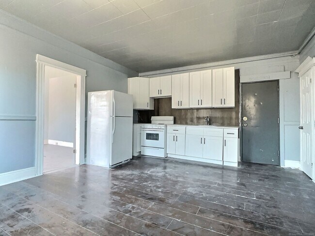 Photo - 749 Arctic St Unit 8