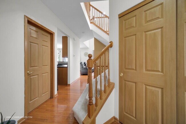 Photo - 369 Vaughn Cir