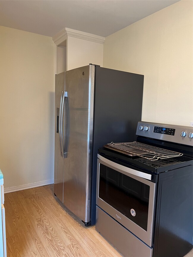 Photo - 1212 Postoffice St