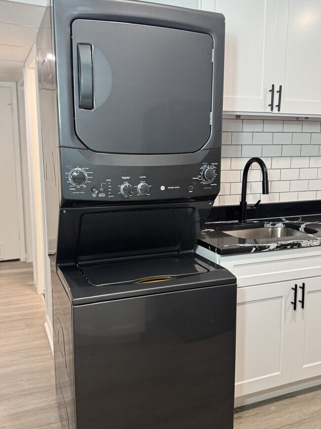 Photo - 564 Springwood Dr Unidad APT 2