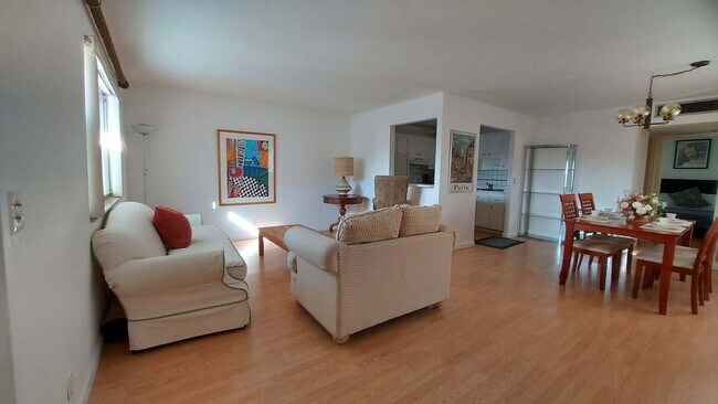 614 Monaco Blvd Unit M