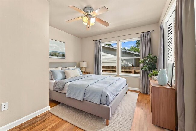 Photo - 4805 Evans Ave