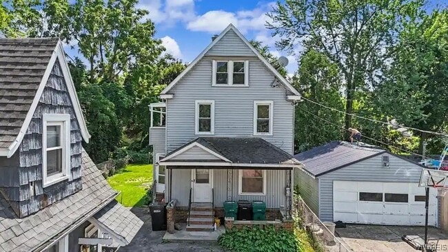 Photo - 1335 Michigan Ave