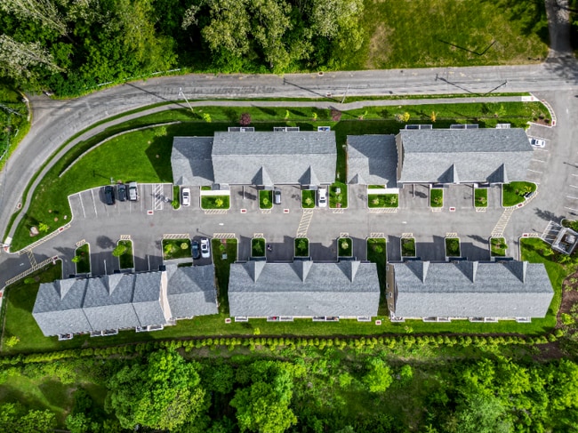 69 Lanesville Rd