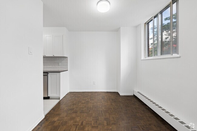 1BR, 1BA - 613SF - Dining Room