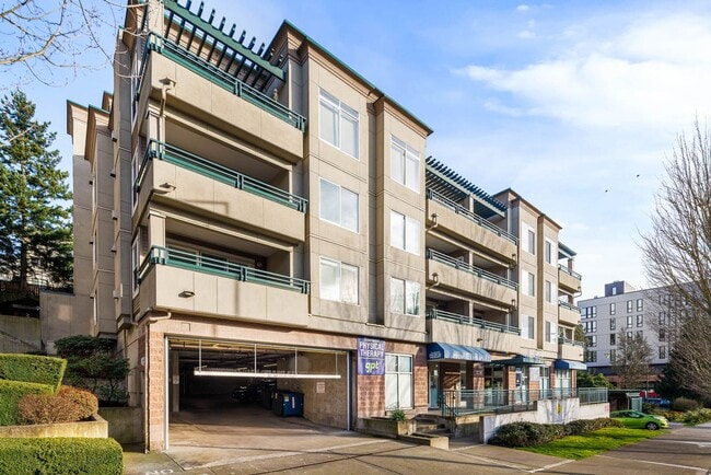 Building Photo - 8750 Greenwood Ave N Unit S204