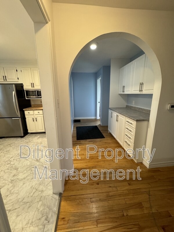 Photo - 805 Morphet Ave