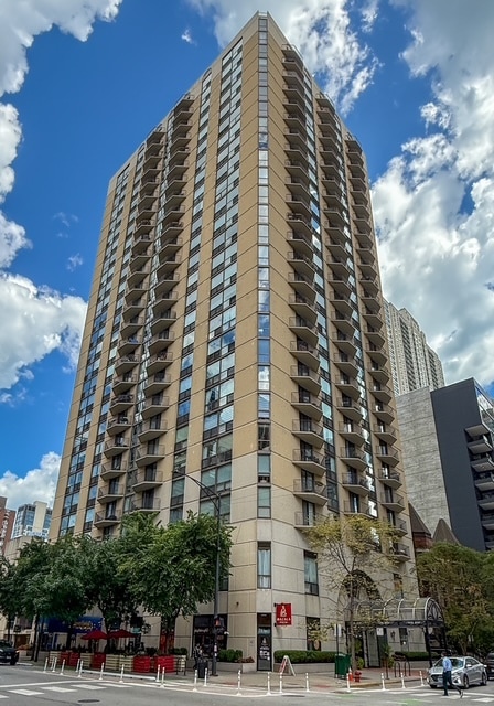 Photo - 70 W Huron St Condo Unit 2607