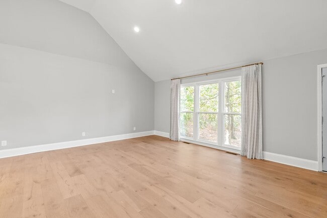 Photo - (Coming Soon) Charming Modern Farmhouse in the Heart of Beverly Woods