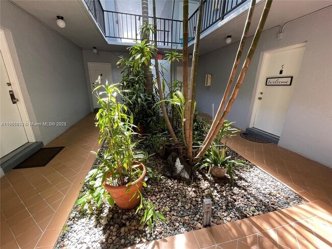 Photo - 9225 SW 87th Ave Unit A3