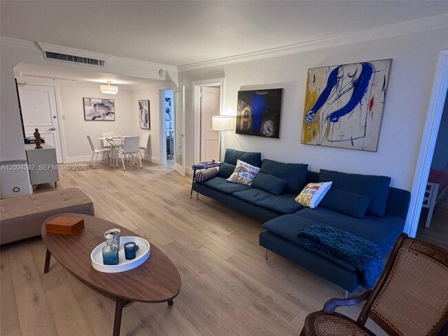 Photo - 5151 Collins Ave Unit 436