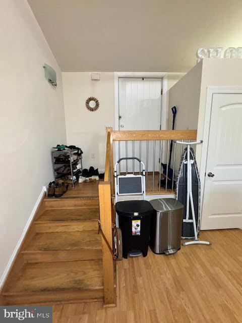 Building Photo - 85 VALLEY Unit 2