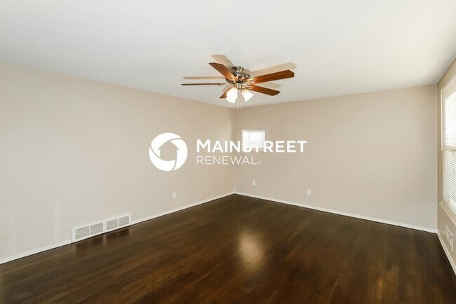 Photo - 4037 N Spruce Ave