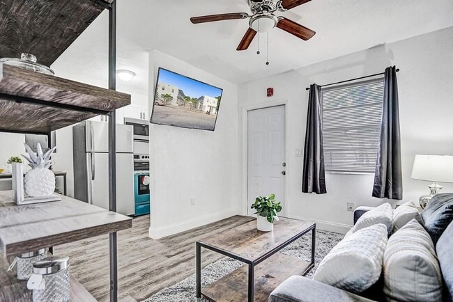 Photo - Miami Station