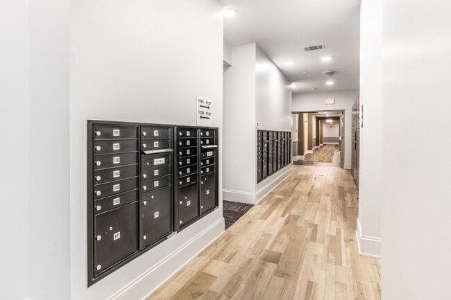 Amazon Locker Hubs - Meeder Flats Apartment Homes