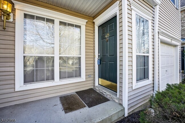 Photo - 48 Battalion Dr