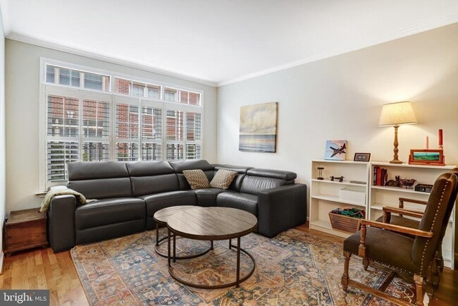 Photo - 1505 N Colonial Terrace