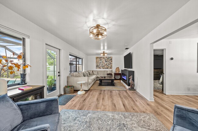 Photo - 14248 Paddock Dr