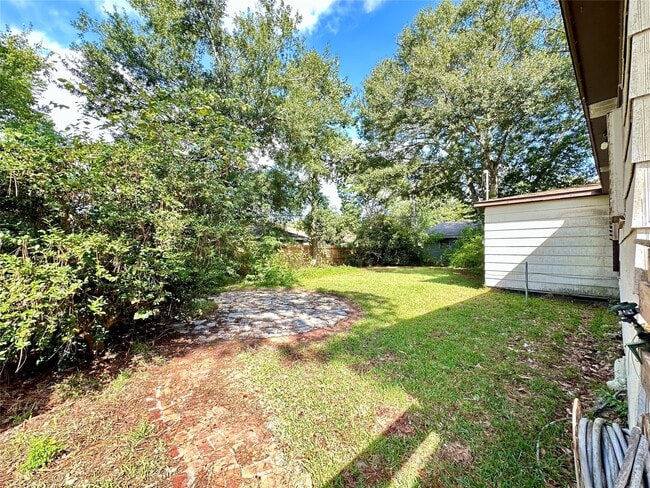 Photo - 2810 N Houston Dr