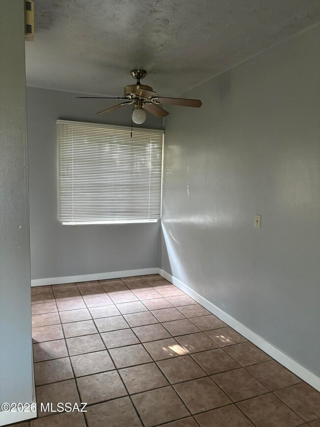 Photo - 1504 N Highland Ave