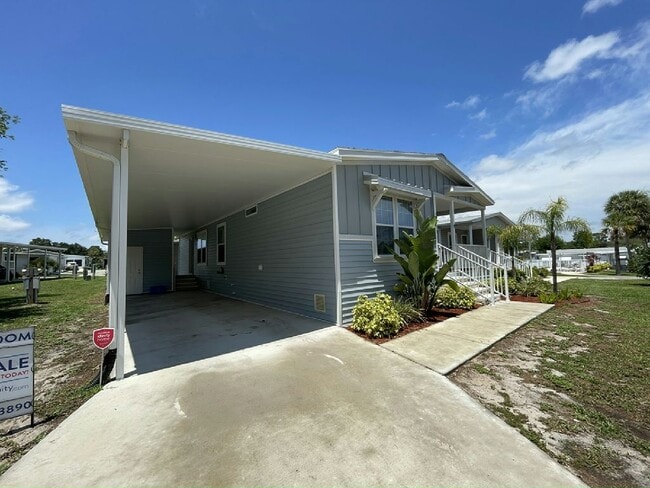 Photo - 13123 Lime Ave House