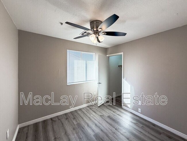 Photo - 6301 W Earll Dr