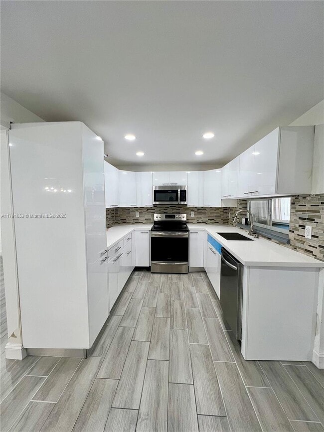 Photo - 5714 Greene St