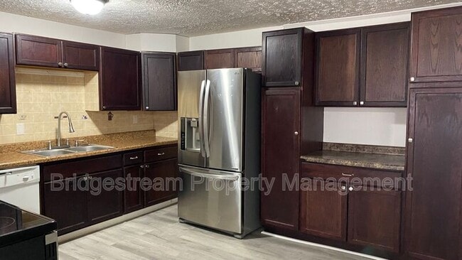 Photo - 6116 Rosebury Dr