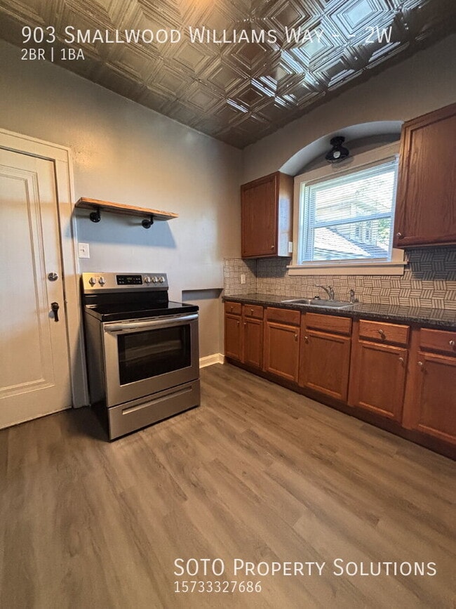 Photo - 903 William St Unit 2W