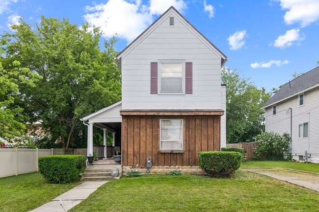Charming 3BR House in Fostoria - Charming 3BR House in Fostoria