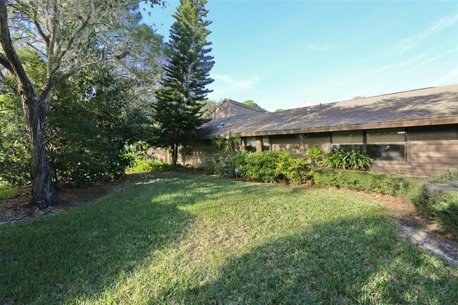 Photo - 5728 Doral Dr