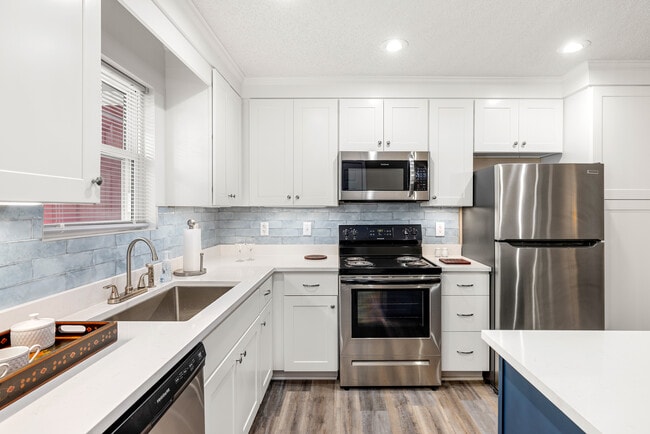 Photo - Tryon Village Apartments