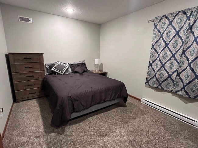 Photo - 613 Sheldon St Unit #14