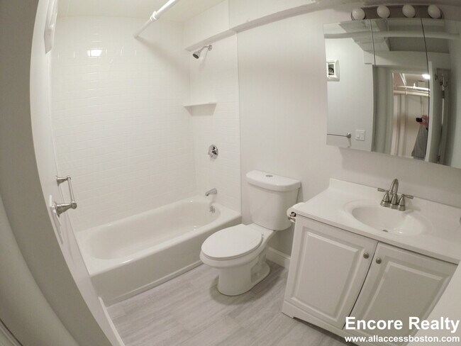 Photo - 1450 Commonwealth Ave Unit D