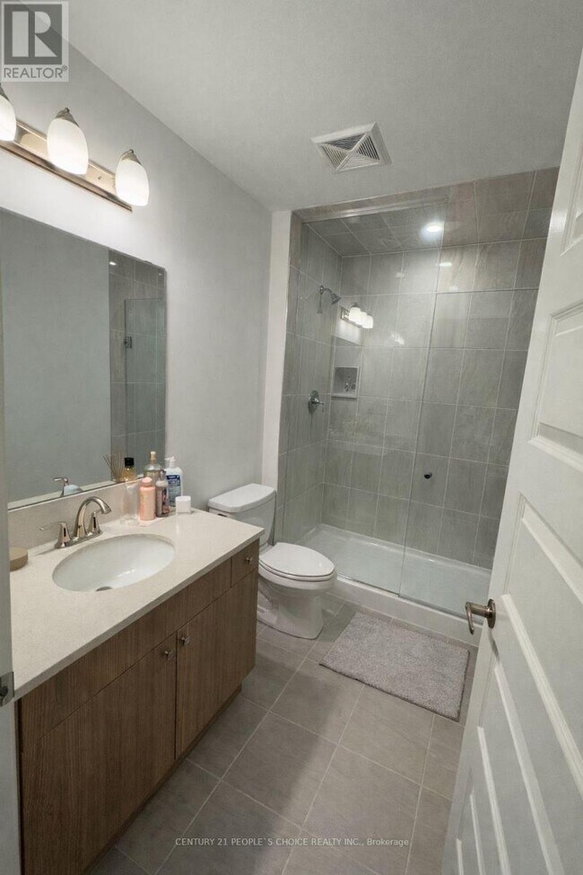 Photo - 490 Gordon Krantz Ave