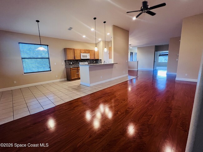 Photo - 4865 Revenna Ct