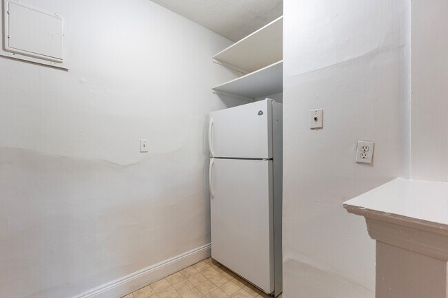 Photo - 31 Orkney Rd Unit 23