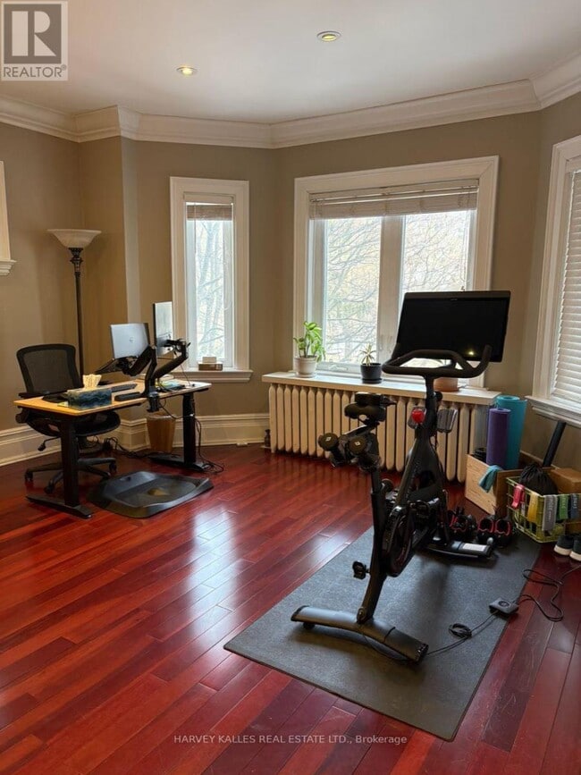 Photo - 306 Spadina Rd Unité Main