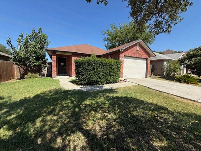 Building Photo - Freshly Painted and New Vinyl Wood Floorin... Rental
