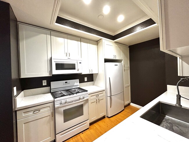 Building Photo - 11225 Peach Grove St Rental