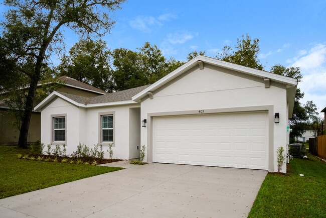 Photo - 409 Bay Oak Ln