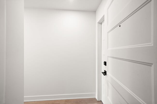 Photo - 7950 Mountain Sights