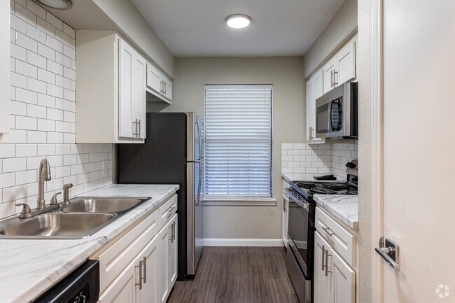 Interior Photo - Settler's Creek Apartments