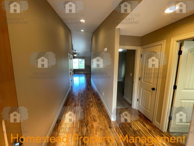 Photo - Celebrate the new year with 1/2 off one months rent!