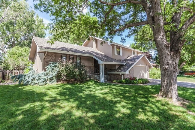 Photo - 3 Bedroom 2.5 Bath in Parkwood, Fort Collins