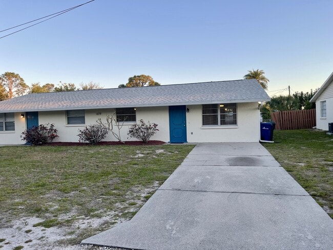 Photo - 619 Shore Rd