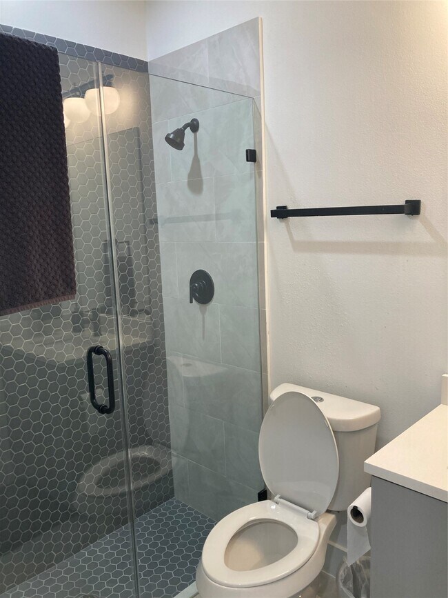 Photo - 1818 Mills St Rental