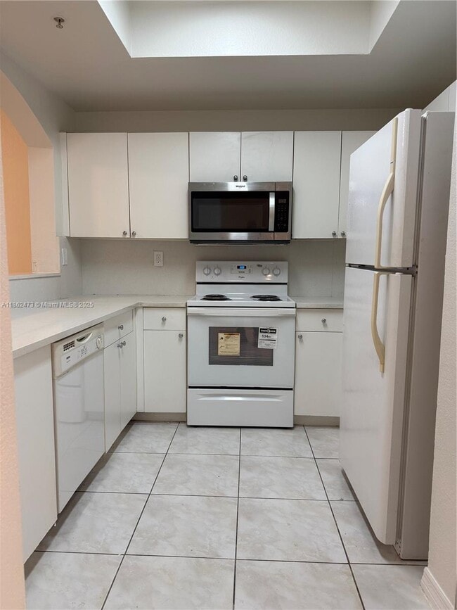 Photo - 8956 W Flagler St Unidad 208