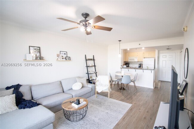 Photo - 2665 SW 37th Ave Unit 911
