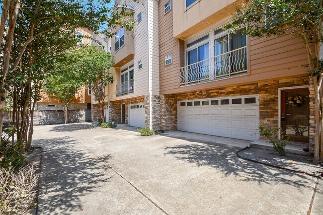 Photo - 3507 Mosley Ct